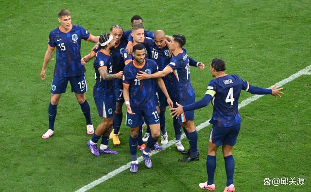 荷兰俱乐部在比赛中表现出色，成功晋级半决赛的简单介绍