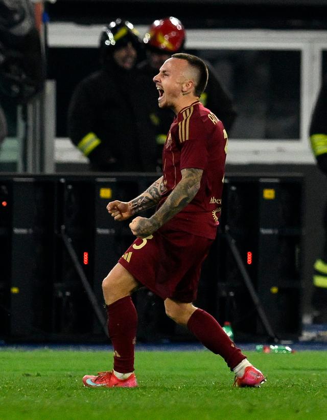 九游体育中国官网-那不勒斯主场大胜罗马，赛季状态正佳