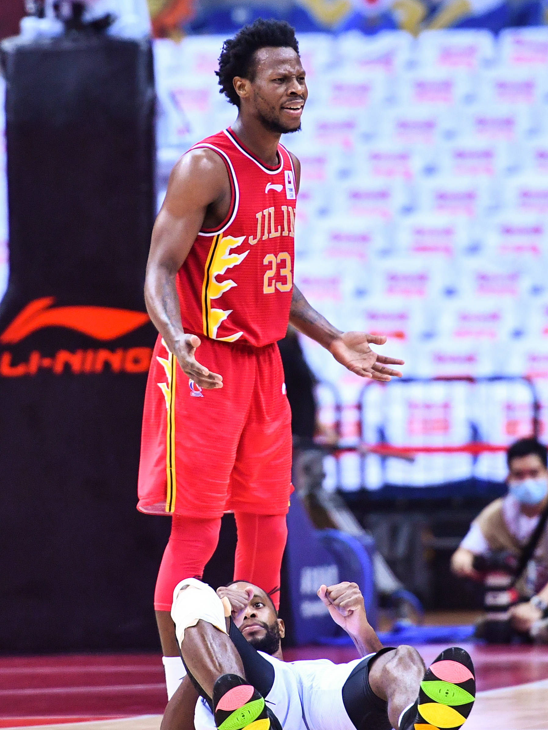 德国篮球联赛季后赛打响第一枪