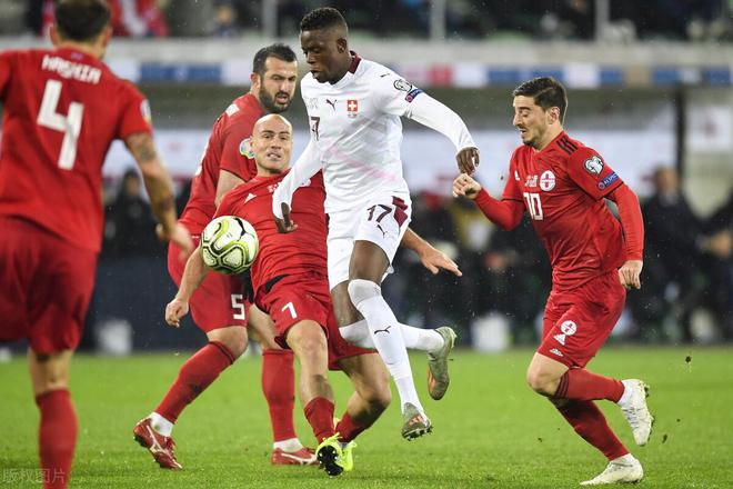 九游体育网页版入口-乌克兰队备战格鲁吉亚，信心百倍迎接比赛