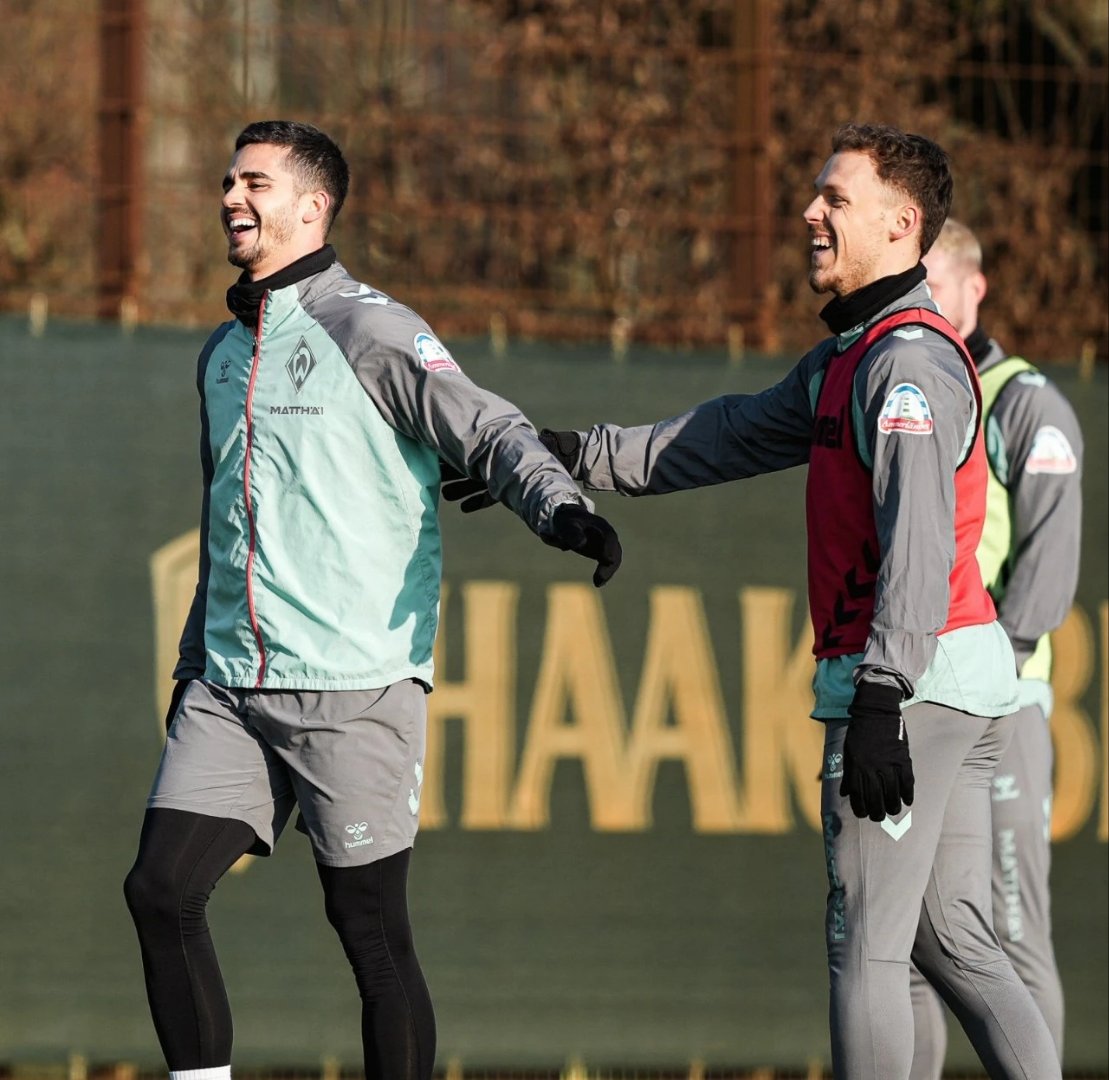 狼队签下英格兰新锋线，提升射门威胁