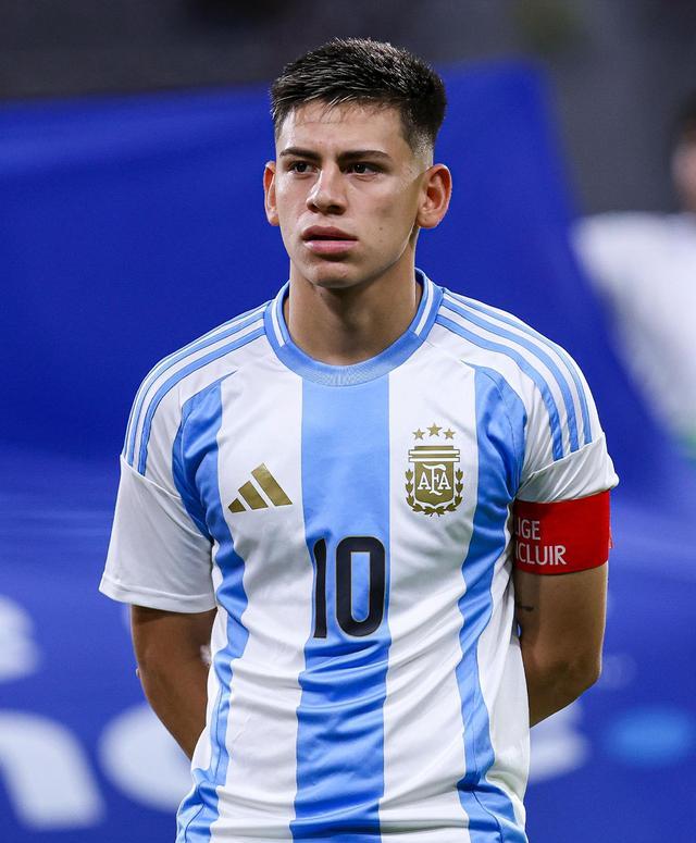 -马赛主帅赞扬球员表现，期待更好成绩