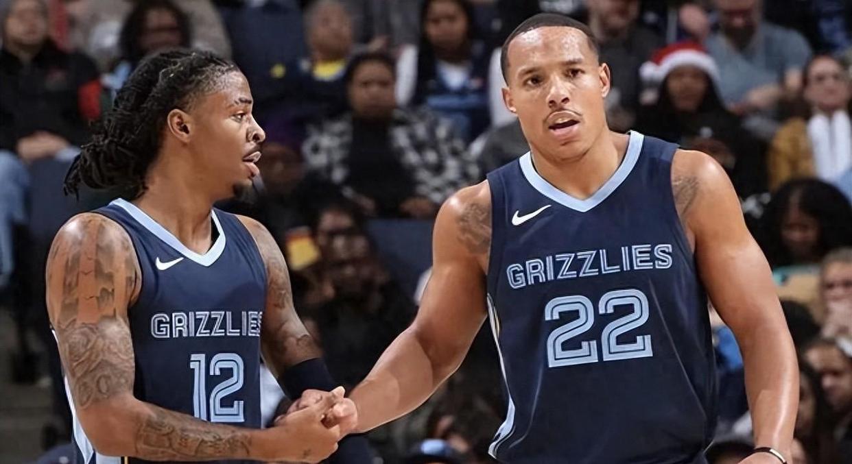 -老鹰队主场分胜出，艰难击败灰熊队的简单介绍