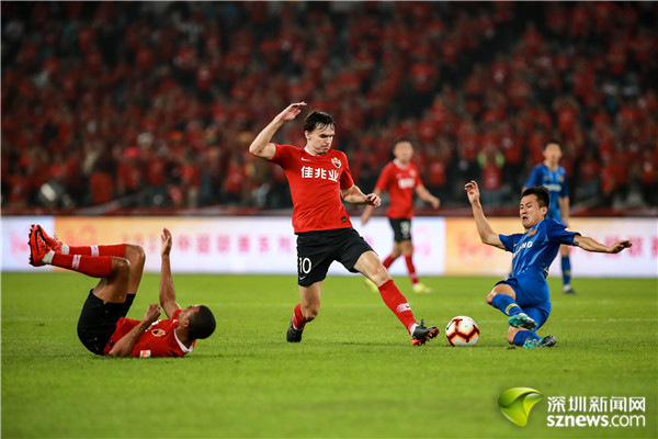 深圳佳兆业主场战平去年冠军江苏苏宁