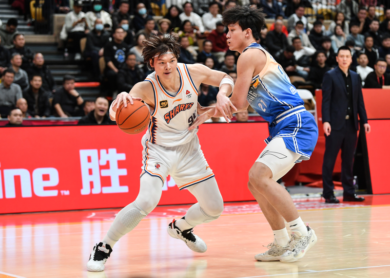 上海大鲨鱼队大胜，全队表现出色