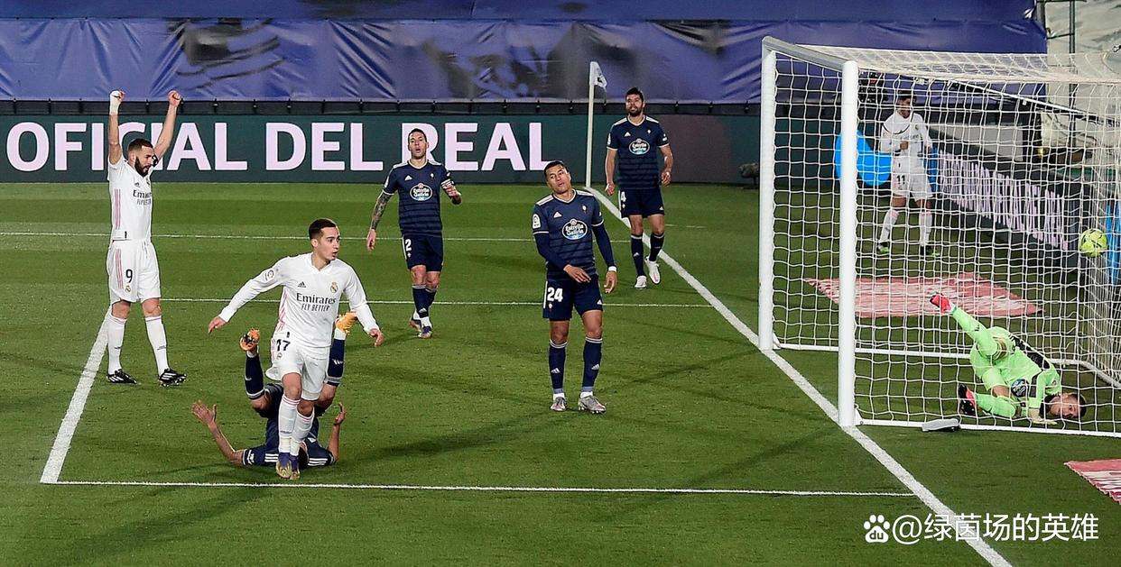 包含塞尔塔主场逼平赫罗纳，不败纪录延续的词条