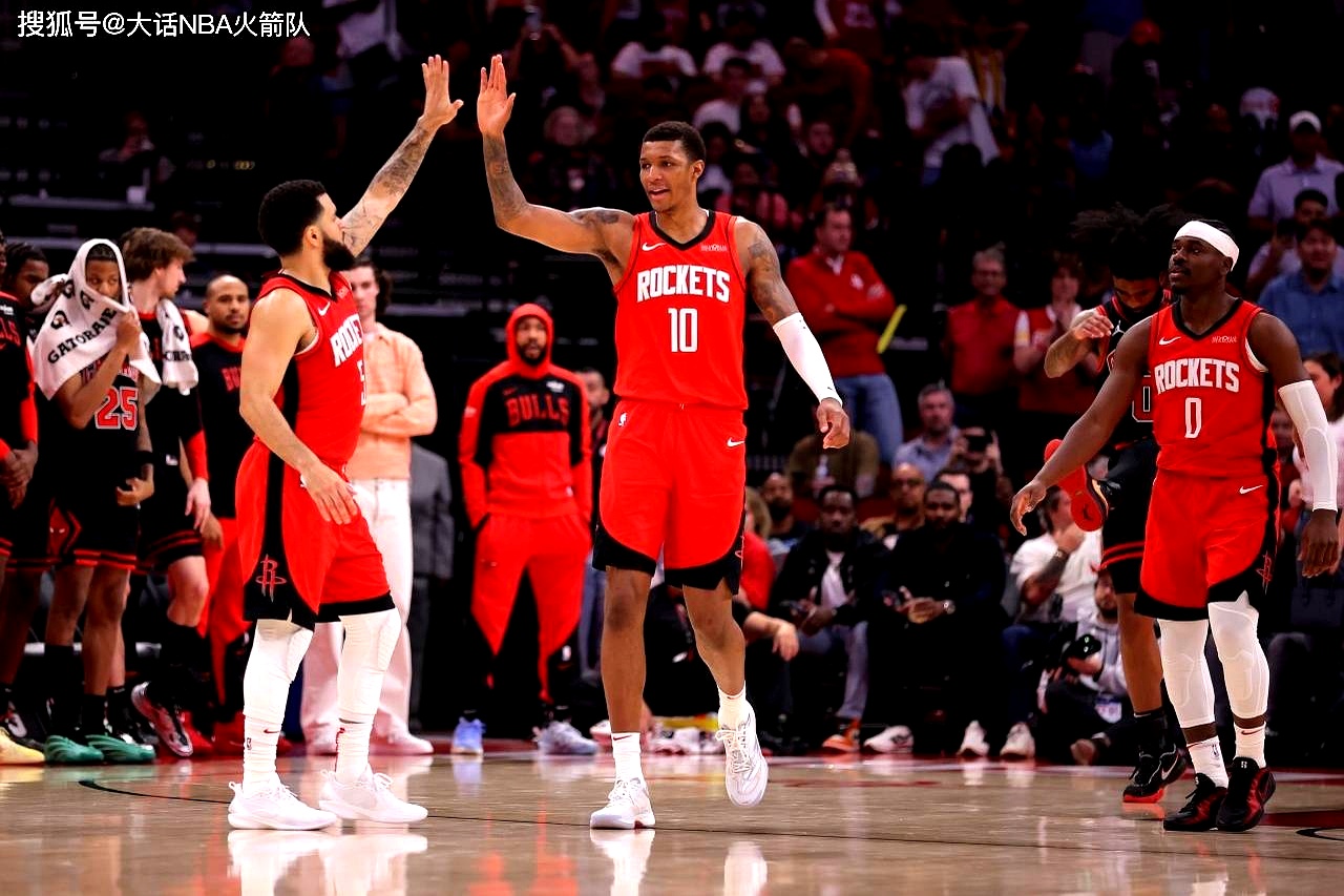 九游体育入口-爵士客场击败篮网，保持不败